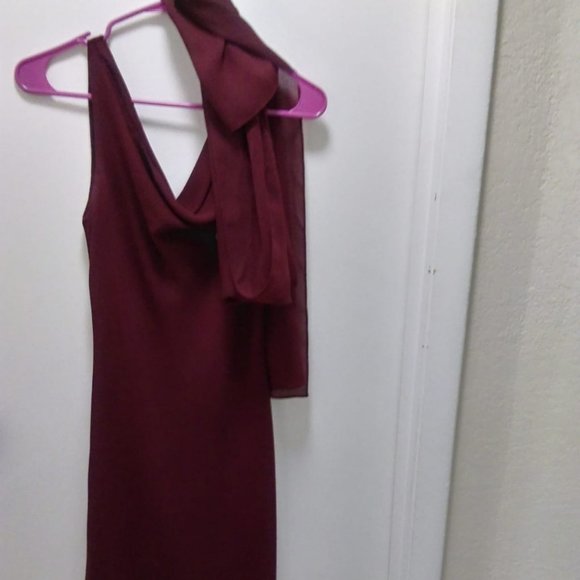 Dress - Picture 3 of 5